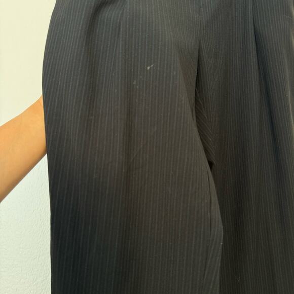 Forever 21 Women Size 6 Black Pinstripe Pleated Work Professional Pants Trousers - Picture 3 of 7